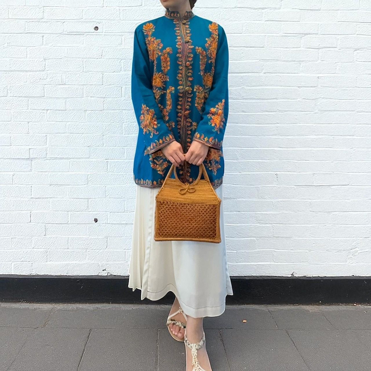 ジャケット メリノウール シルク刺繍 グリーン インド製 裏地あり ハンドメイド 高級感 伝統工芸 レディース 一点物