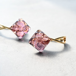 ２個セット｜ヴィンテージガラスのイヤーカフ［スクエアフラワー・パープル］ゴールド／シルバー 7枚目の画像