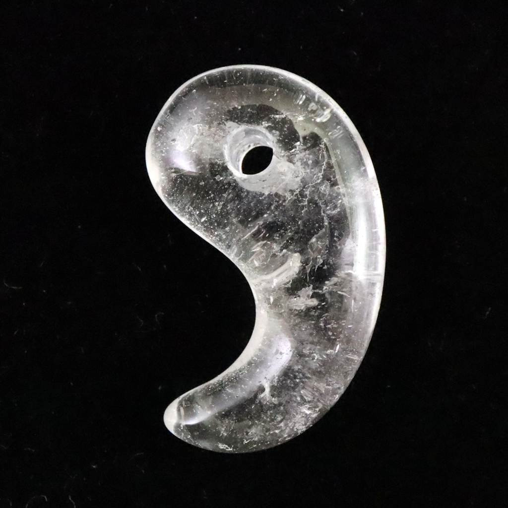 チベット カイラス産 ヒマラヤ 水晶 勾玉 4.30g #16932