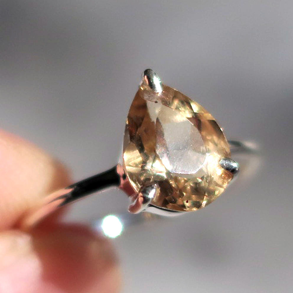 ゴールデンスキャボライト リング  しずく 爪留め sv925 1.25ct 天然石ジュエリー 金木犀 秋冬新作2025