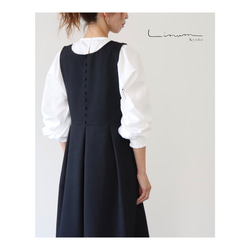 【SM〜LL・着丈出し+10cmまで】ウールライクで新登場後ろ姿が可愛いバックボタン　ジャンパースカート(ブラック) 2枚目の画像