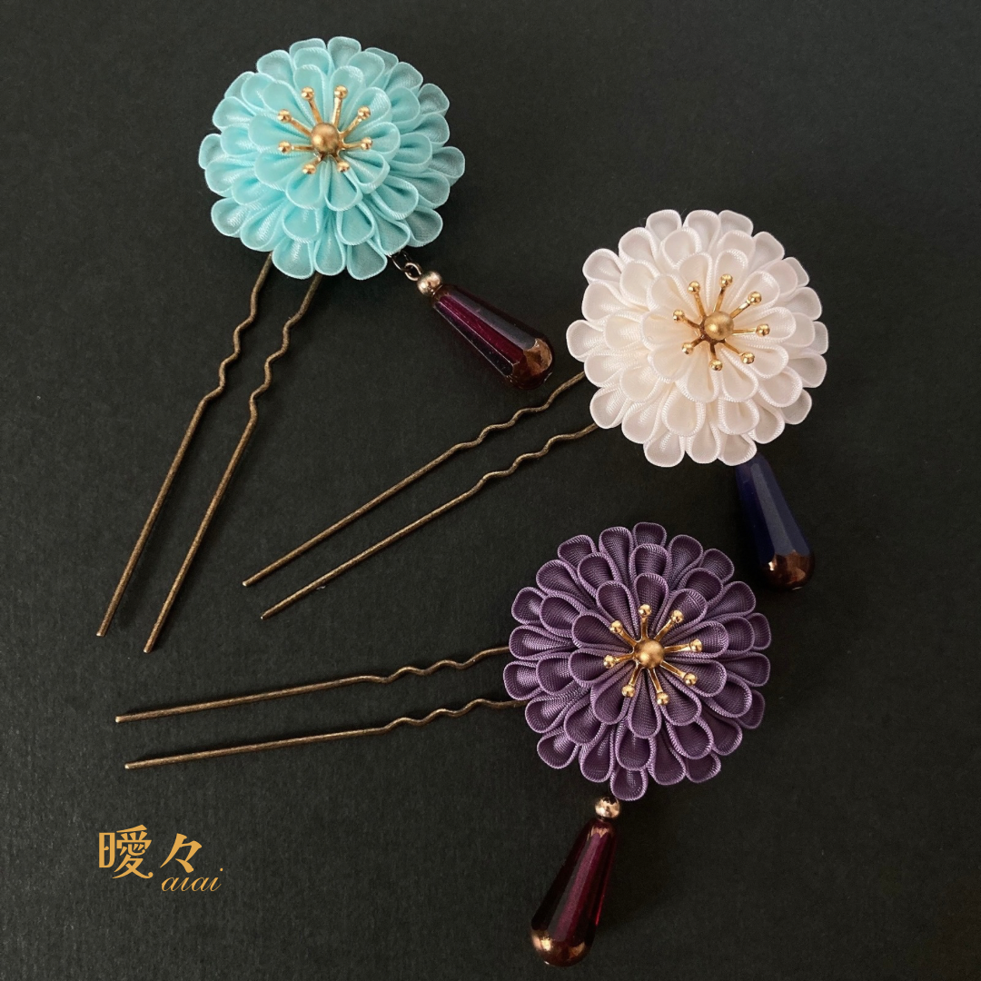 つまみ細工かんざし　　着物　日常使い　フォーマル　浴衣　　ワンピース　お花アクセサリー　ミドリ　白　紫