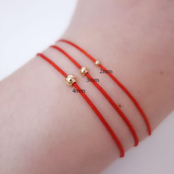 大好評★K14YG/14金★赤い糸幸せ良いご縁に恵まれるお守り重ね付けにもゴールドボールミサンガブレスレットアンクレット 8枚目の画像