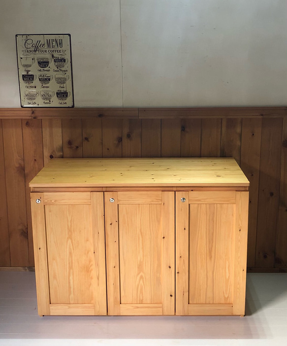 おしゃれなロッカー 鍵付きキャビネット オーダー可 サイズオーダー