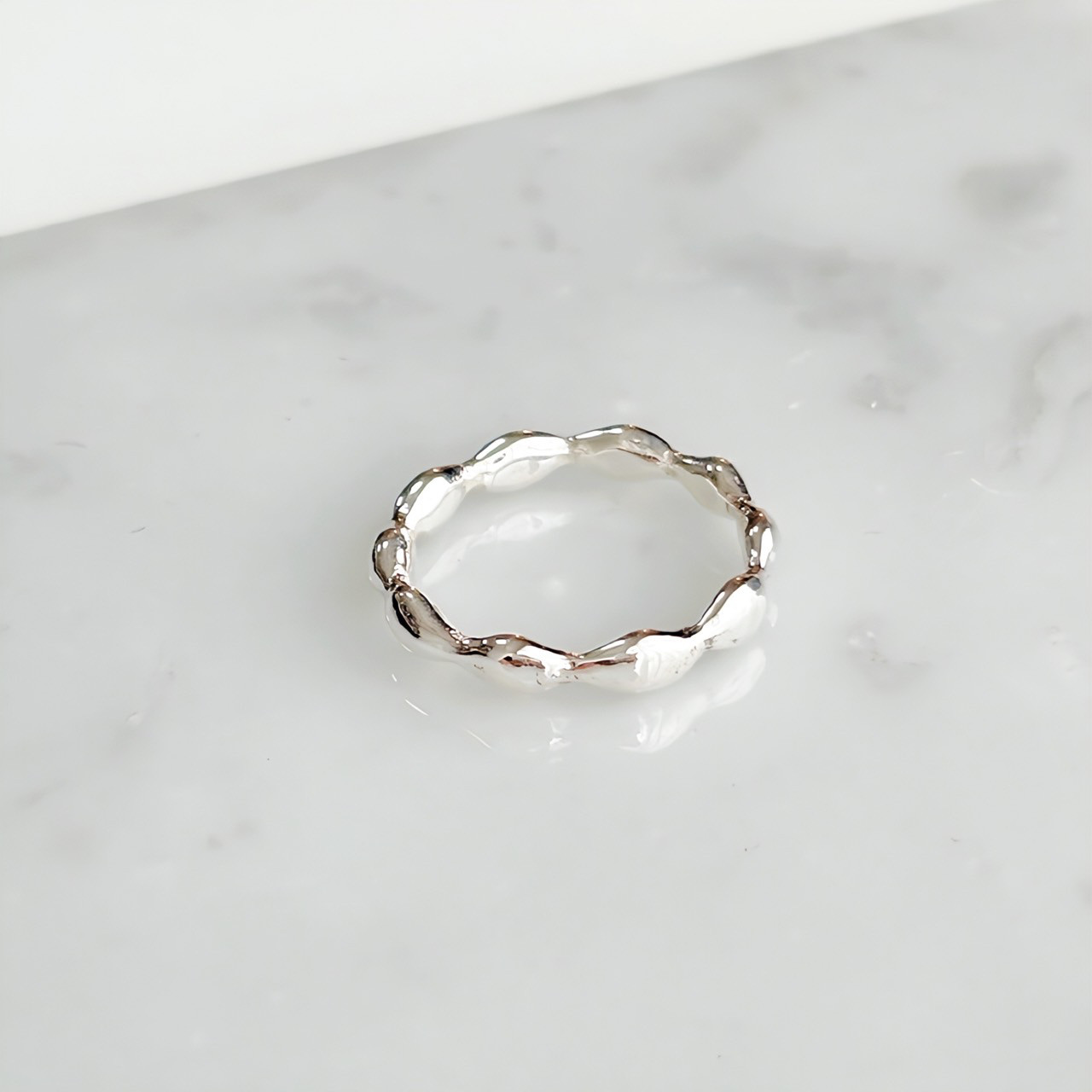 Ripple ring（ぷくっとしたフォルム／ぷくぷくリング）