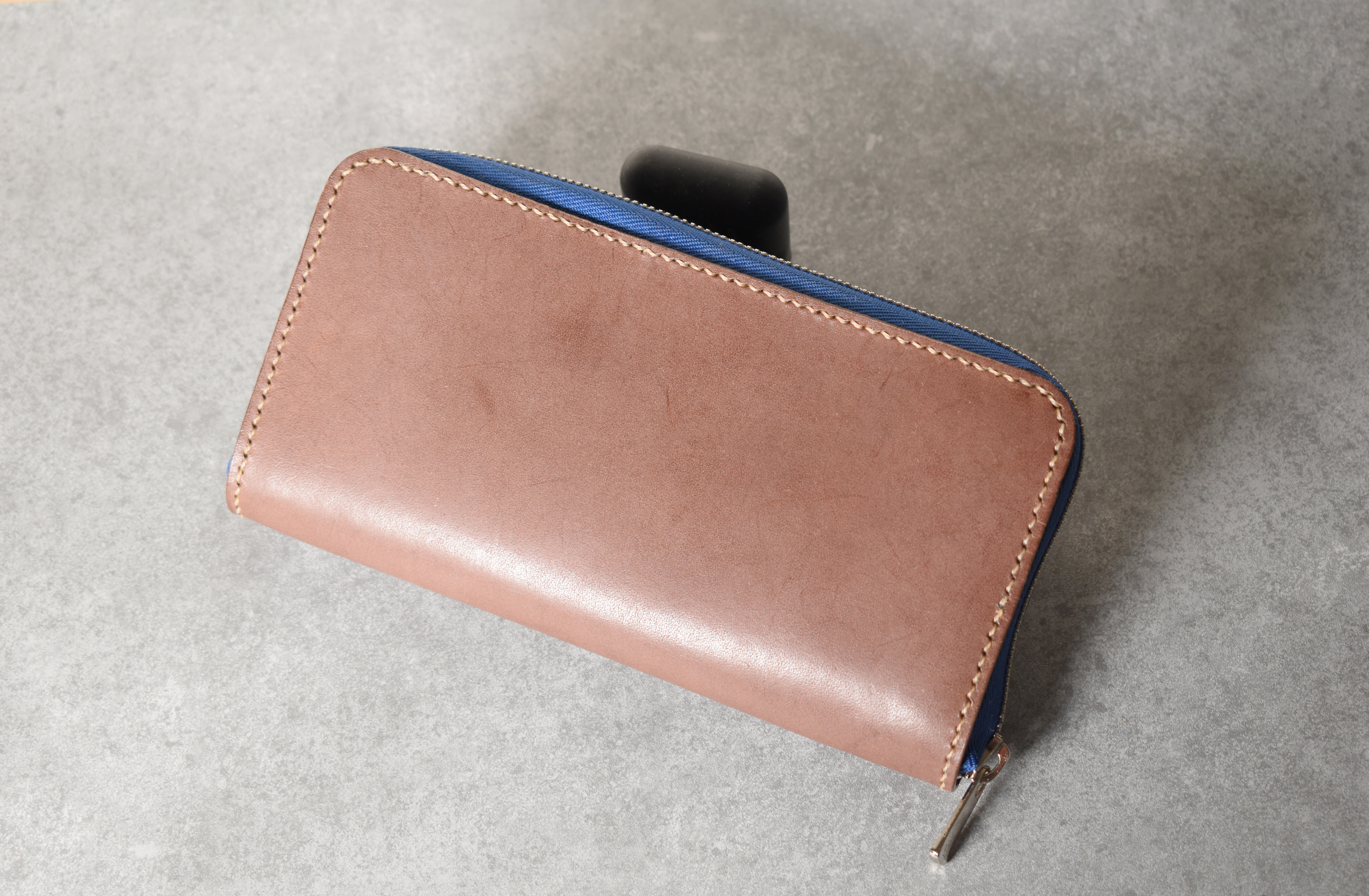 【一点もの】【極みシリーズ】ラウンドファスナーウォレット(アラバスタブライドル)