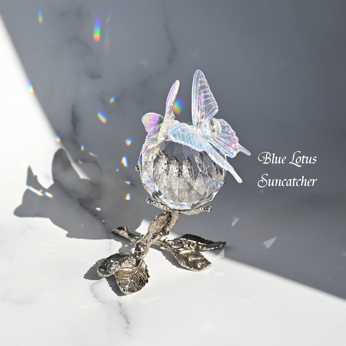 選べるシルバー・ゴールド台座＊クリスタルガラスと蝶モチーフのオーナメント／置き型サンキャッチャー