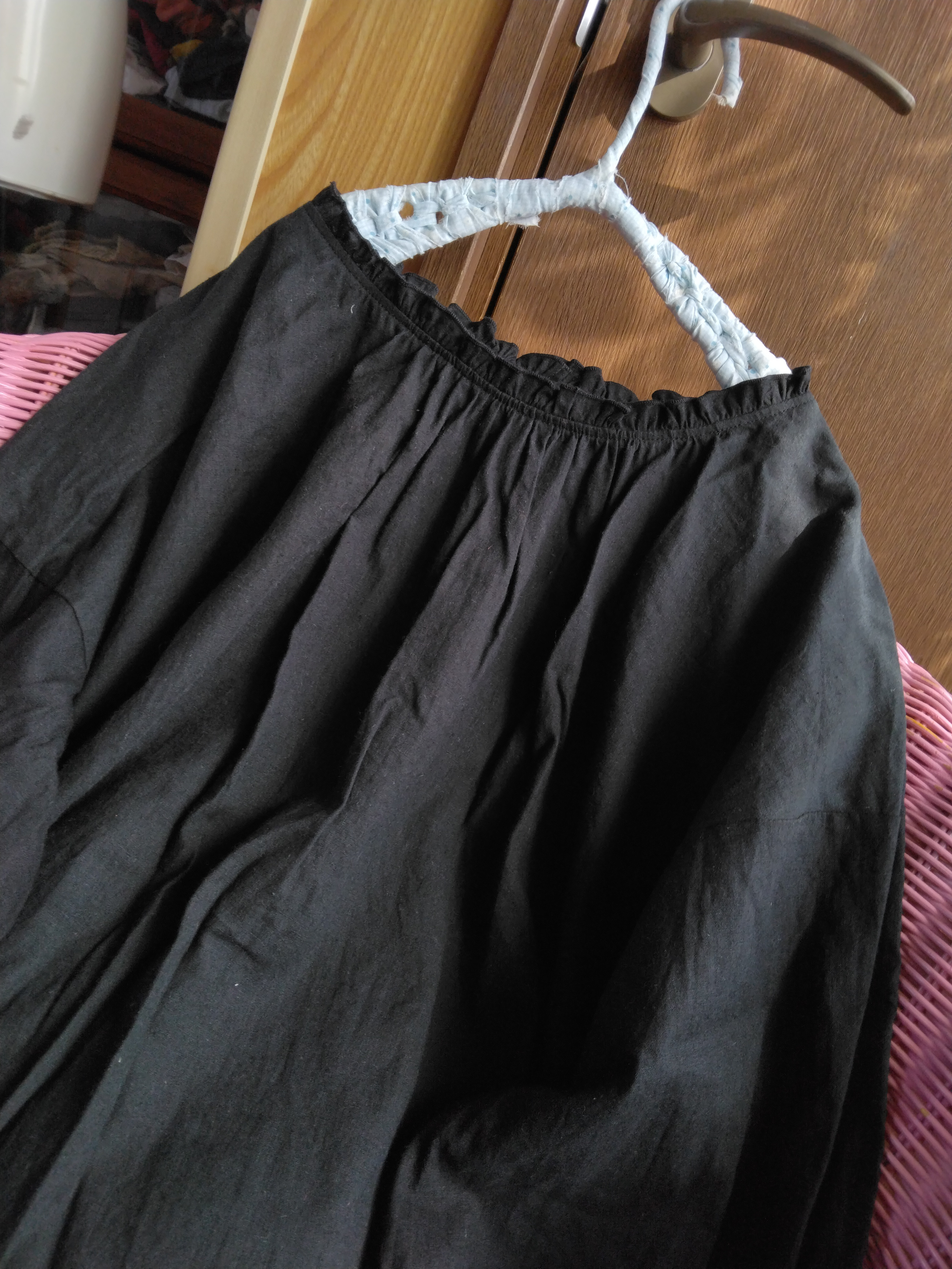 首元フリル秋冬レースブラウス