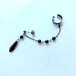 ●チェーン追加●ブラックのイヤーカフ　(夏のまとめ髪、明るい髪色に映えるイヤーカフ　ダガー) 5枚目の画像