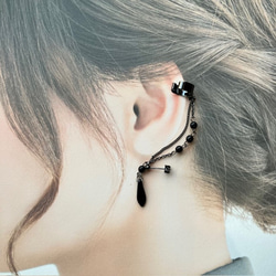 ●チェーン追加●ブラックのイヤーカフ　(夏のまとめ髪、明るい髪色に映えるイヤーカフ　ダガー) 4枚目の画像