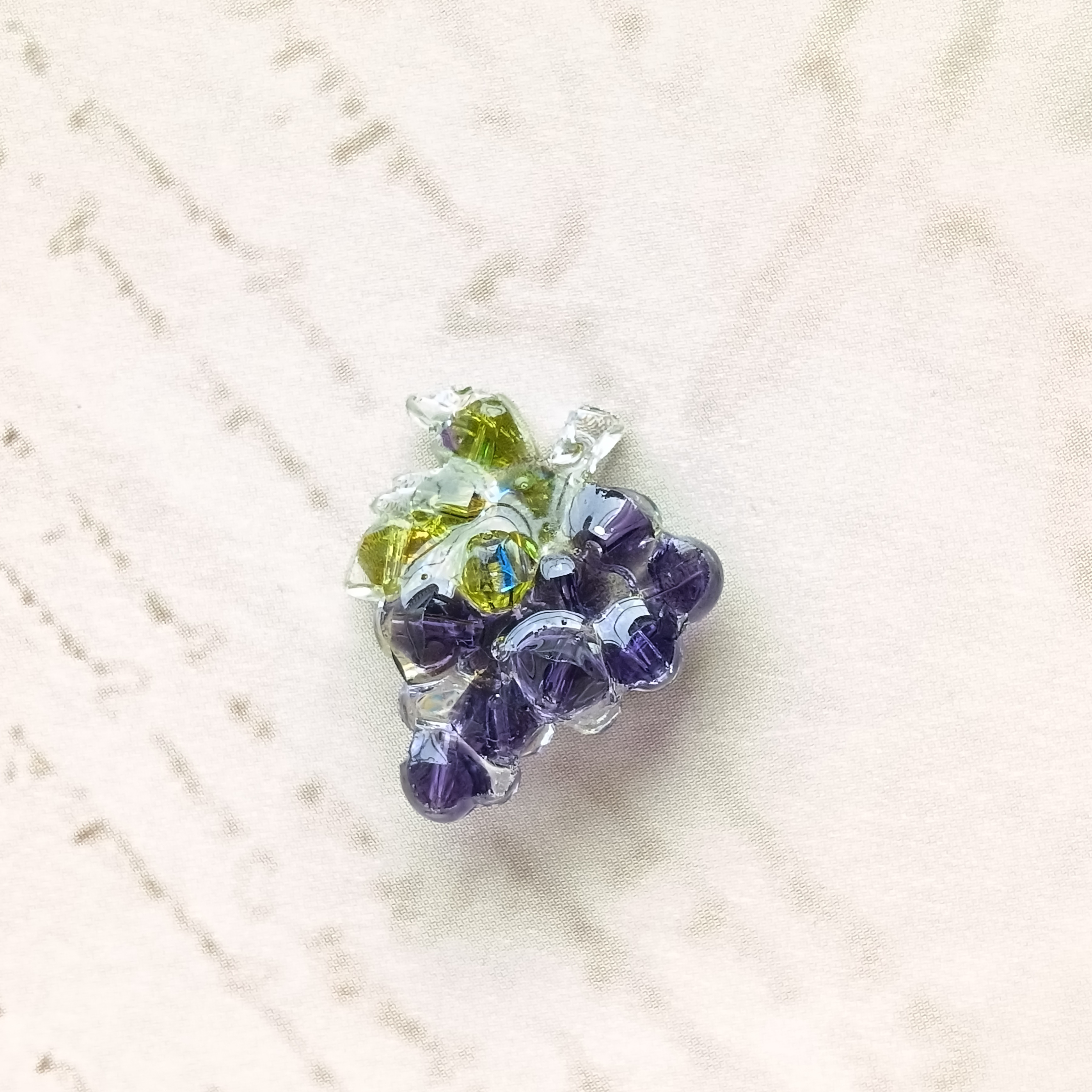 〜葡萄のJewelイヤリング〜　ぶどう　ブドウ　薔薇　フルーツ　果物　桃　クリア　キャンディー　飴　フラワー　チェリー