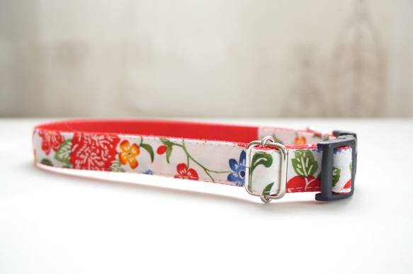 紅型風＊犬用首輪（１５／２０ｍｍ幅）　オーダーメイド　子犬　小型犬　中型犬　和柄　和風　花柄　夏　沖縄 3枚目の画像