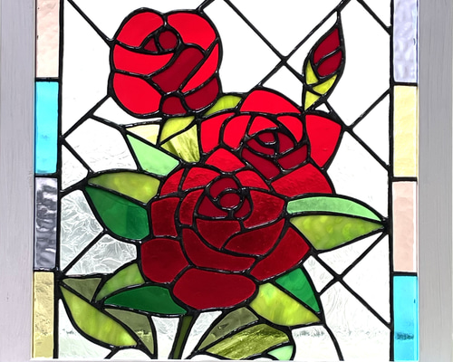 新品出荷 ステンドグラス　赤い薔薇柄KK椎名半田出品1 新品出荷 ステンドグラス 赤い薔薇柄KK椎名半田出品1 fit=scale-down,w=