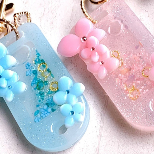 お花たっぷりシェイカーキーホルダー シャカシャカ オイルあり