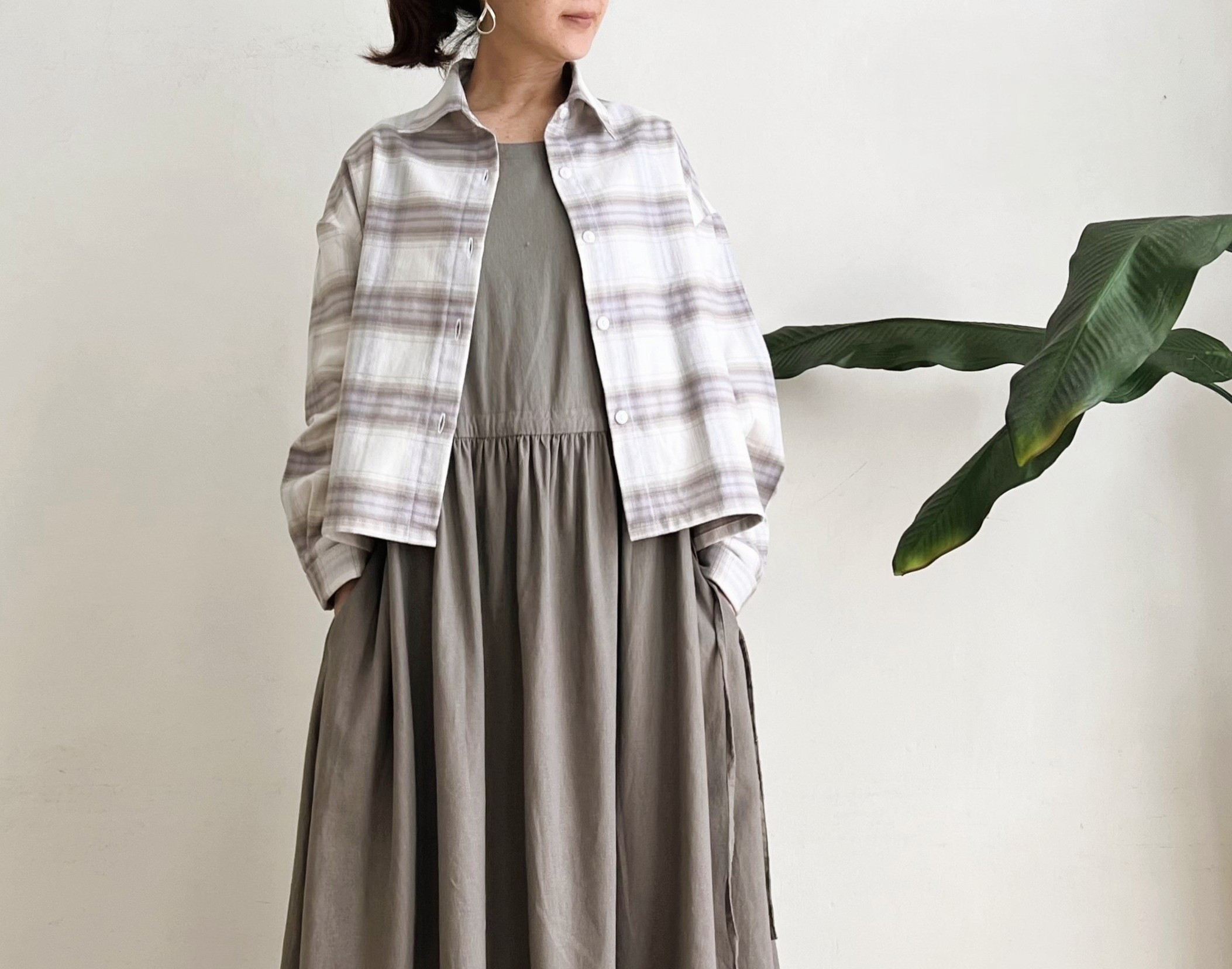 長袖ボタンブラウス　* Cotton素材 チェック柄*