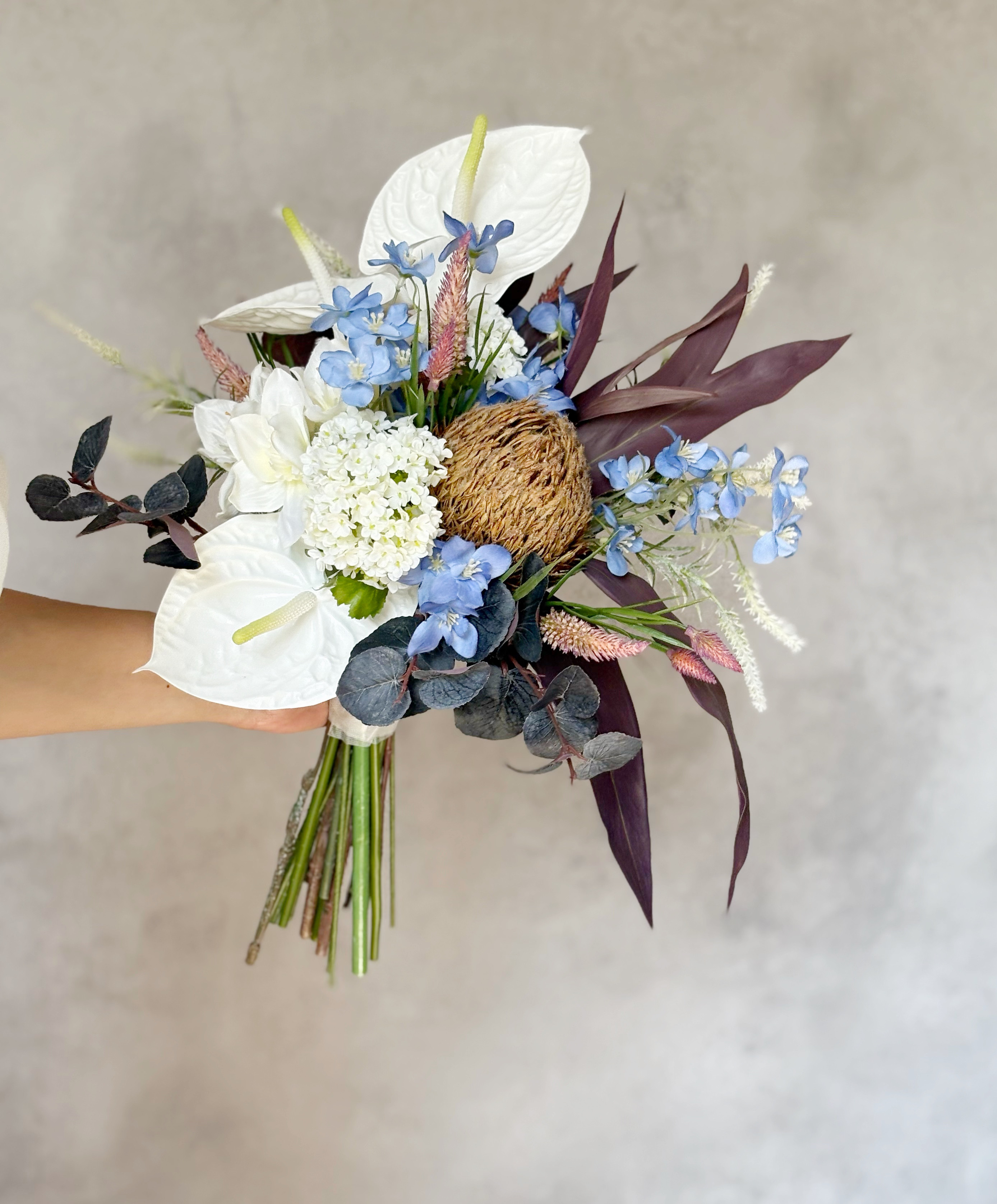 大胆で大人な配色のおしゃれなウェディングブーケ/造花高級造花　アーティフィシャルフワラー/前撮りブーケ