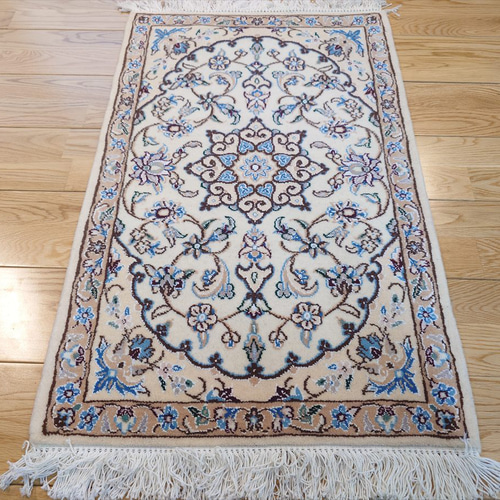 ペルシャ絨毯 ナイン産 ノーラ 玄関マット小 80（88フサ込）x50cm