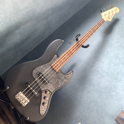 オリジナルアイアンペイント エレキベース ジャズベース 楽器