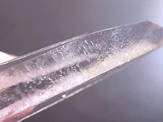 スターシードクォーツ　ゼカ・デ・ソウザ産　スターラブリークォーツ　ポイント3｜詳細画像