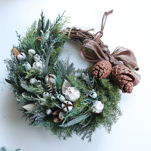 森のクリスマスリース リース viento 通販 19741893｜Creema(クリーマ)