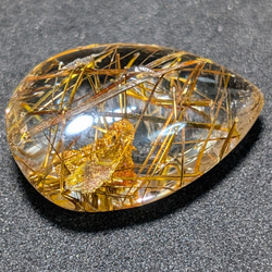 ゴールドルチル 磨き原石 スモーキーカラー 数々の効果を