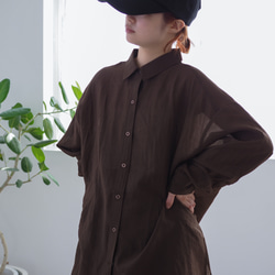 大人のシアーワッシャーブラウス ブラウン 体型カバーにも(長袖シャツ) 5枚目の画像