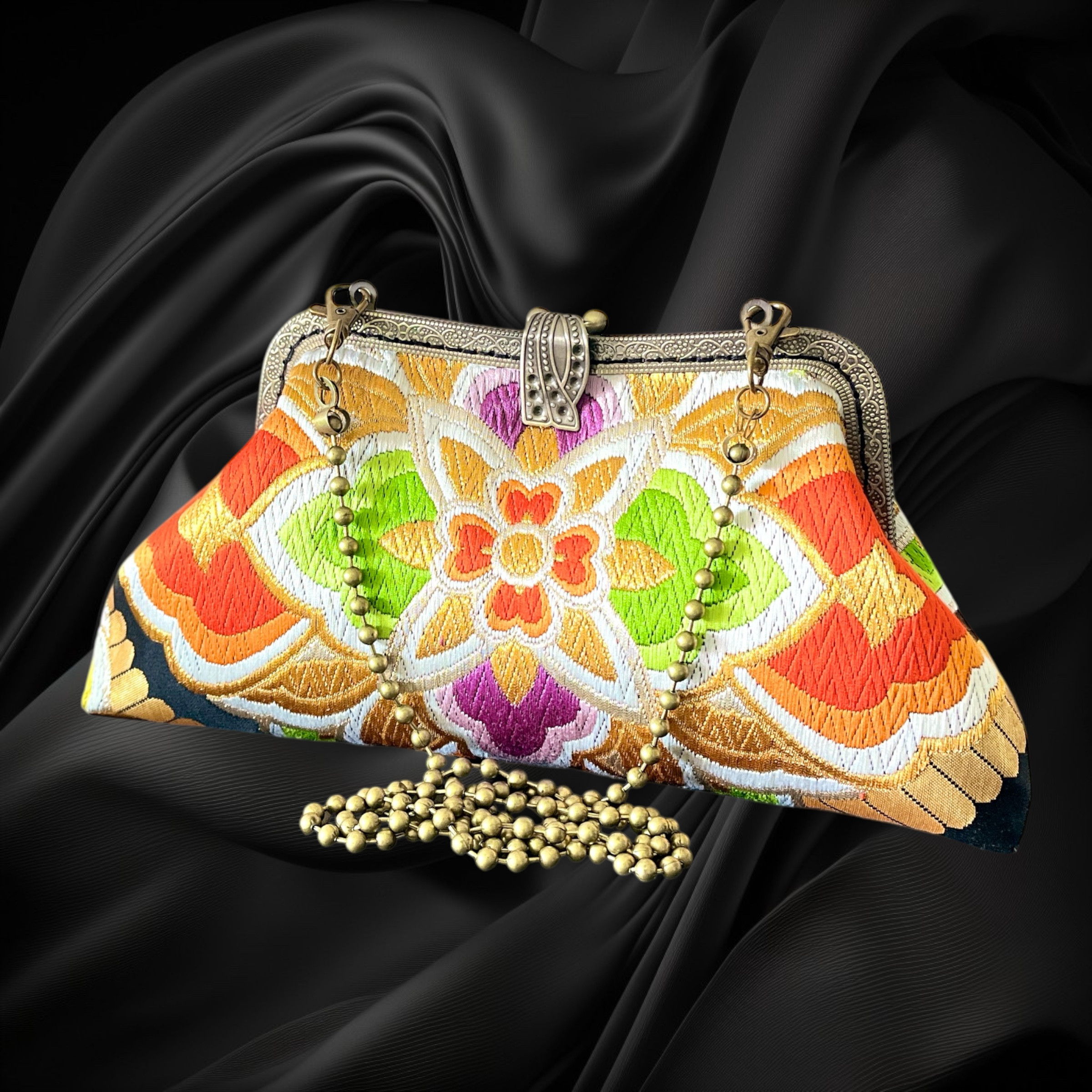 着物リメイクバッグ　着物オリジナルバッグ　和柄ハンドバッグ　和モダン　がま口バッグ和風ショルダーバッグ[No.1468]