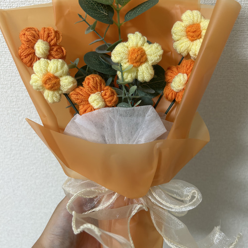 毛糸の花束 小さいお花のブーケ（オレンジ） あみぐるみ 枯れないお