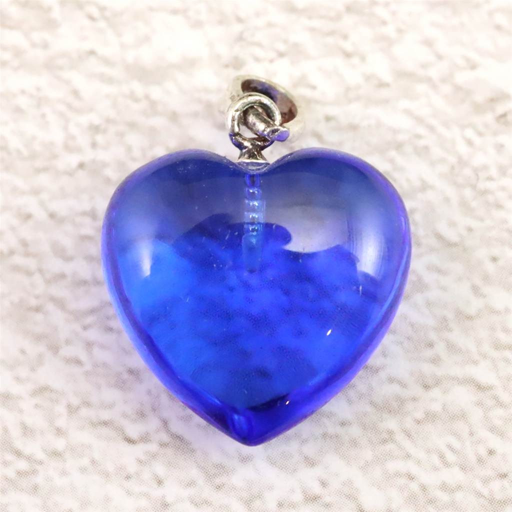 H&E社  シベリアンブルークォーツ 15mmハート ペンダント 2.7g #28622
