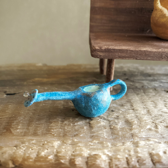 9740.bud ガジュマルとベンチ　給水 7枚目の画像