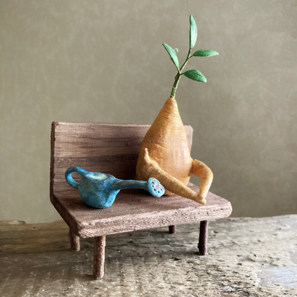 9740.bud ガジュマルとベンチ　給水 4枚目の画像