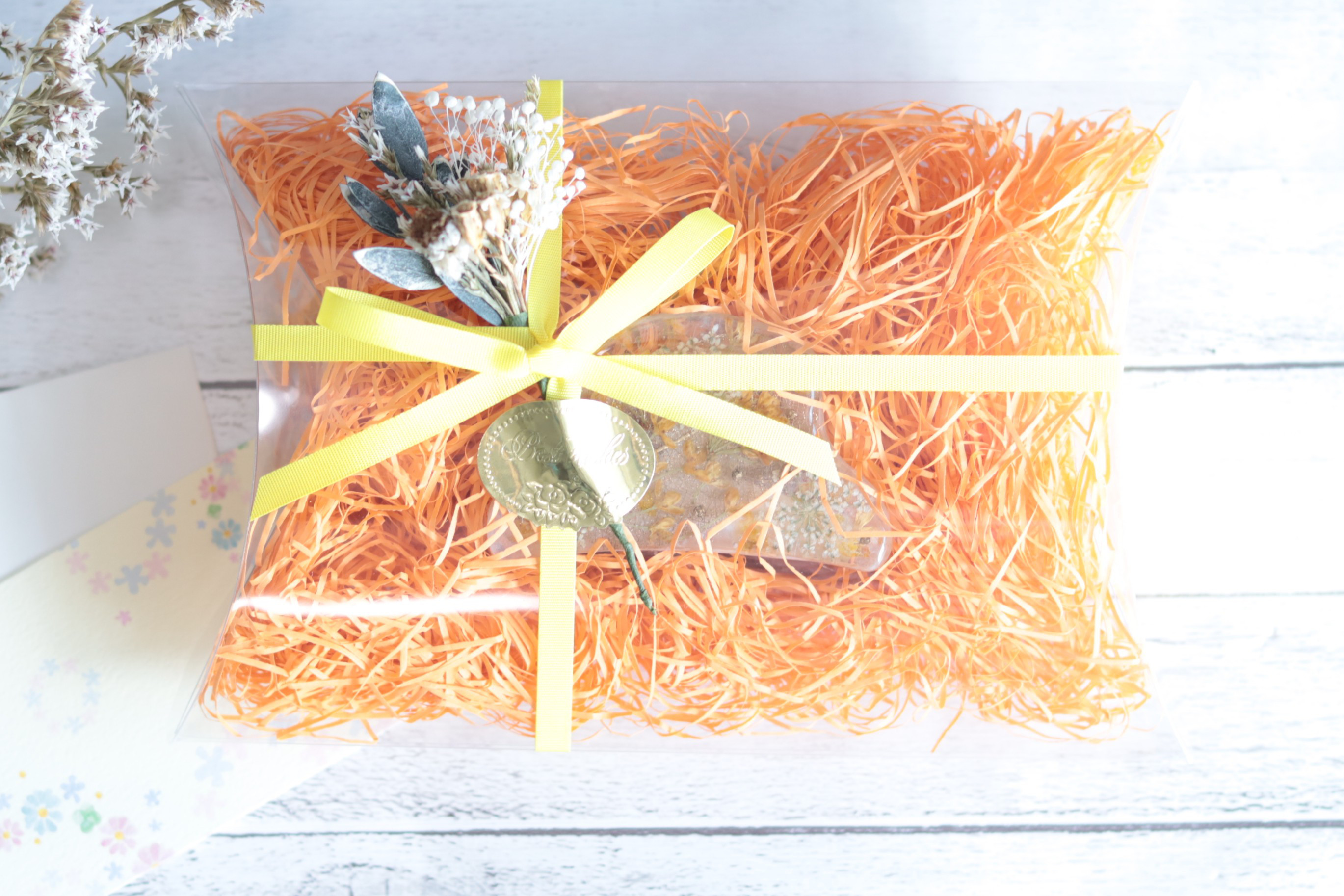 【選べる誕生石】猫さんの“金木犀とシトリン”水中花の花時計＊プリザーブド&ドライフラワー＊受注製作