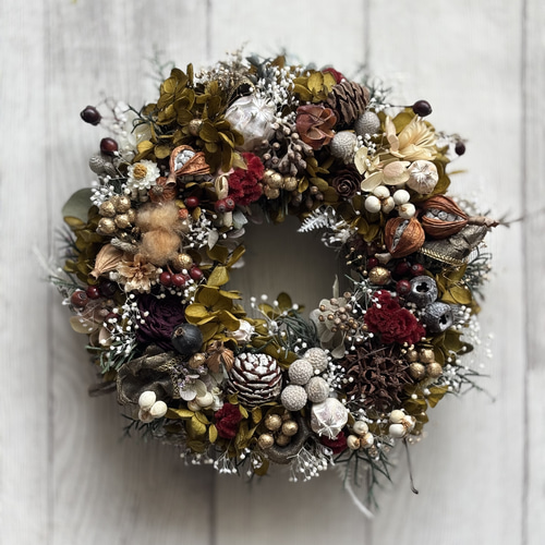 専用＊アジサイ＆アイビー　アンティーク ドライフラワーリース シックな秋色のリース アンティークカラー/アジサイ/実/ゴールド