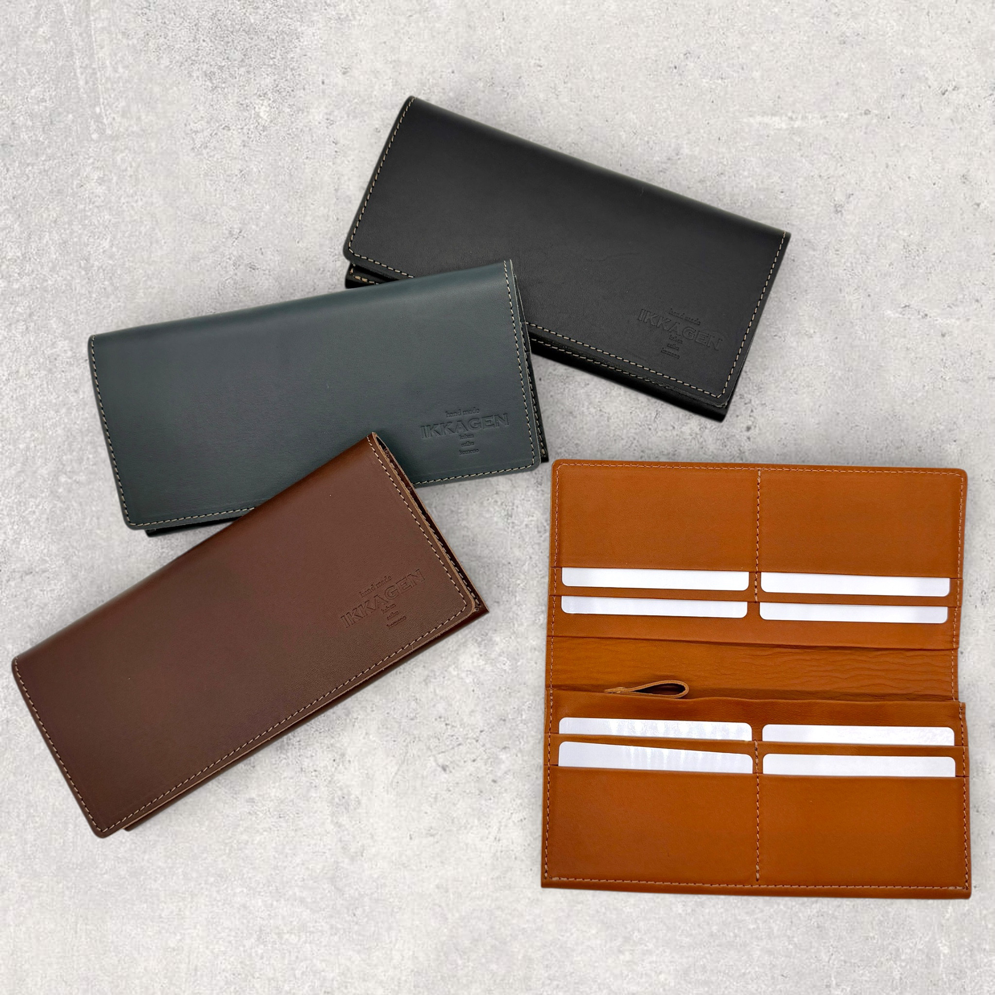 レザー２つ折りロングウォレット（ハンドメイド／薄型／収納力◎／コインケース）