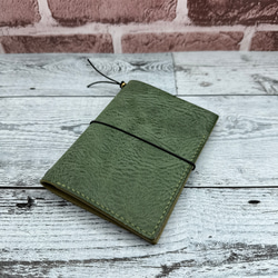 トラベラーズノートカバー (パスポートサイズ) 手帳カバー KURONEKO