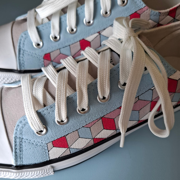 新作「dice」大人かわいいローカットスニーカー【受注制作】お好きな色でオーダーできます 3枚目の画像