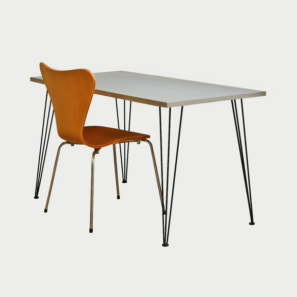 オーダー専用｜デスク｜ライトグレー｜パソコンデスク｜薄塗りモルタル｜三角脚 デスク｜ライトグレー｜パソコンデスク｜薄塗りモルタル｜三角脚