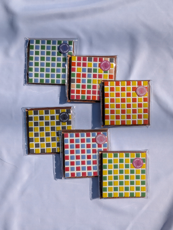 【名古屋モザイクタ使用】食卓を彩るミニ鍋敷き・タイルコースター（М）【送料無料】 2枚目の画像