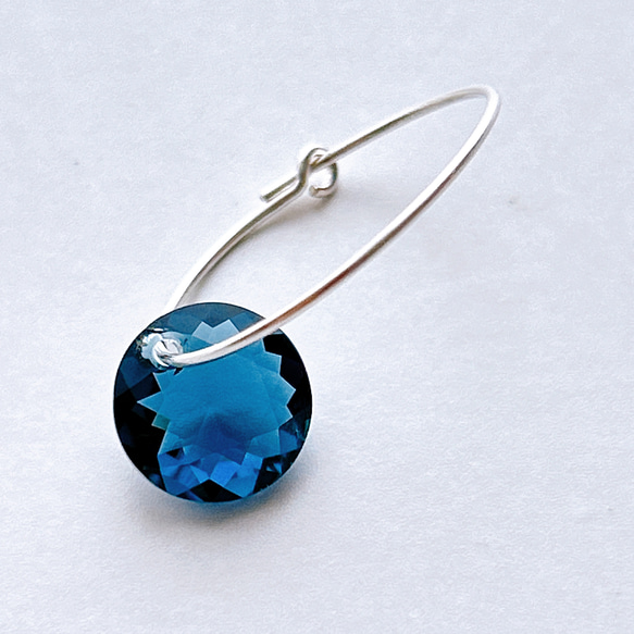 【送料無料】Blanco. silver925 x クリスタル　フープピアス 2枚目の画像