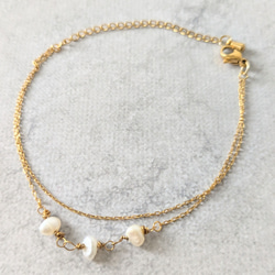 シンプル　ブレスレット　つけっぱなし　サージカルステンレス　ゴールド　極細　チェーン　金属アレルギー対応　華奢　パール　 1枚目の画像