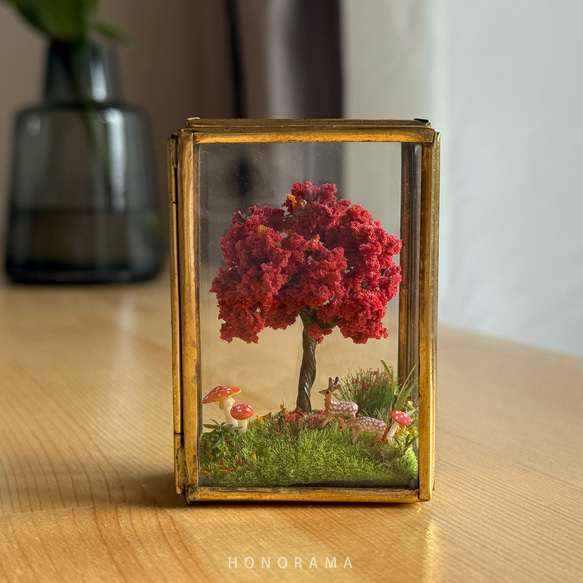 紅葉の木とシカ 真鍮フレーム ミニチュア アート 5枚目の画像