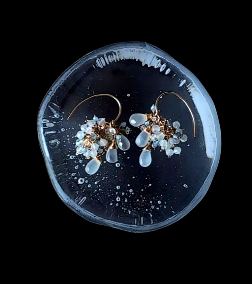 ［ B-002 ］つらら ショートピアス.⁠ · * · .⁠ . ❄