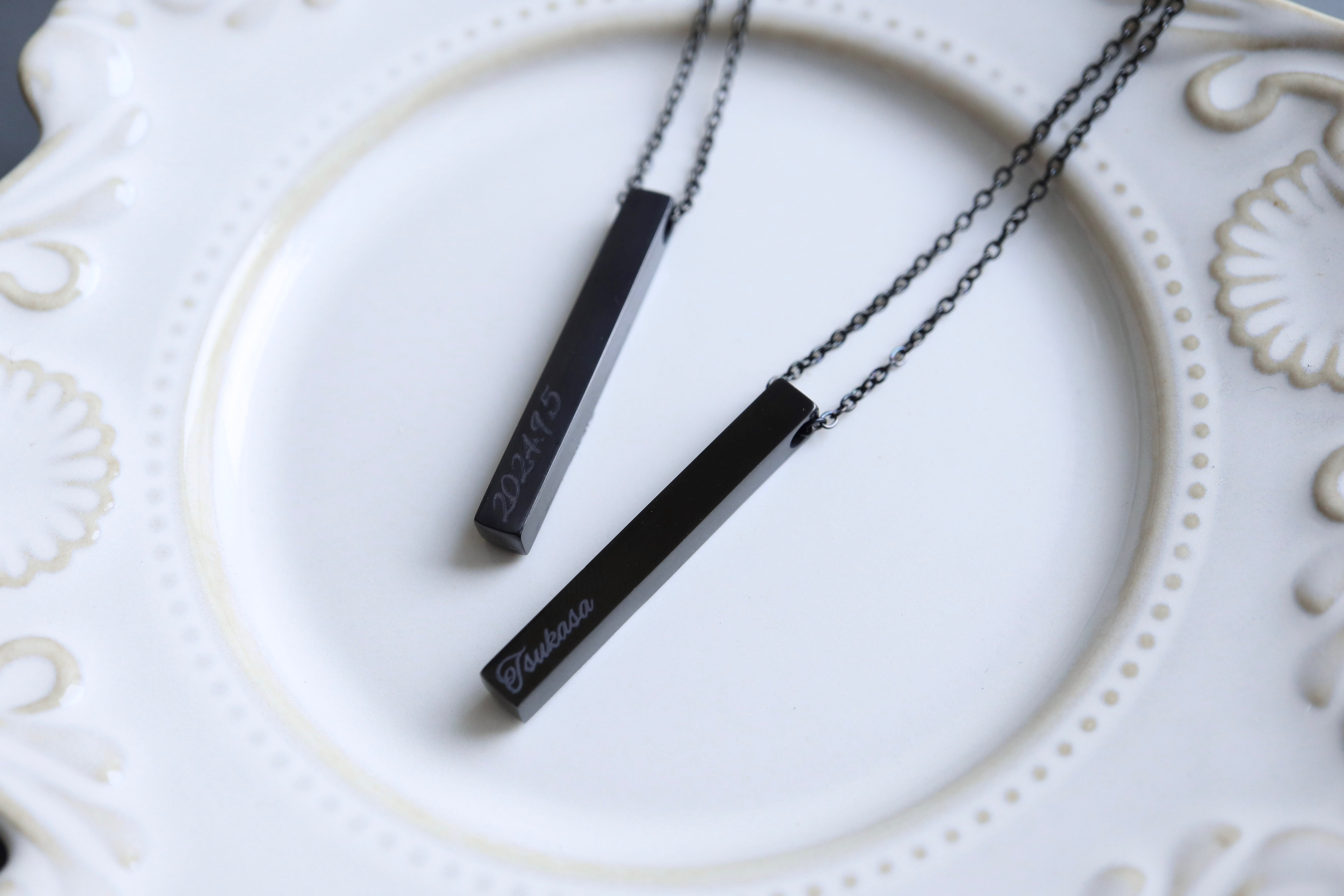 【刻印•名入れ】ステンレスのペアペンダント＊ブラック＊サージカルステンレス【Luminous】