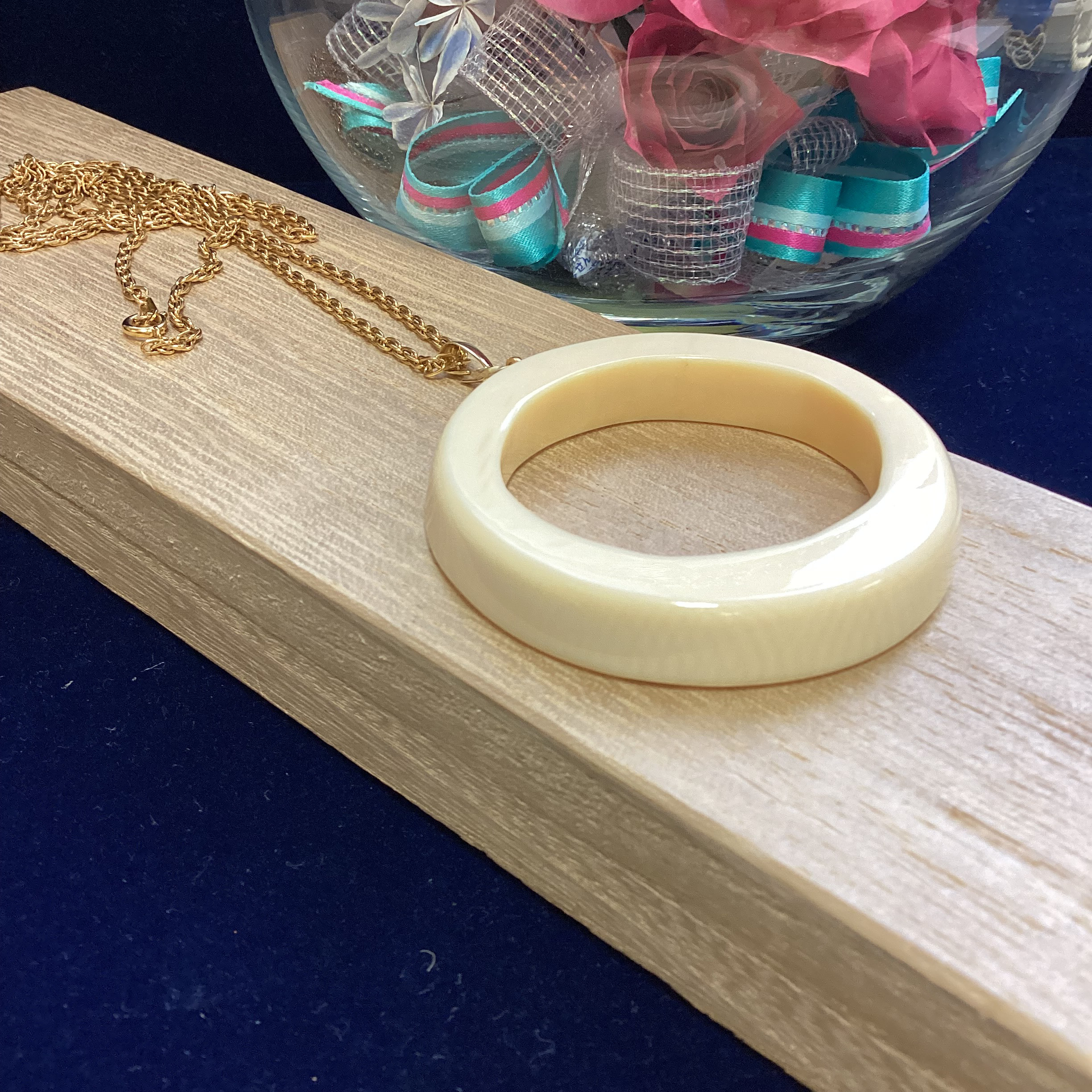 ☆本象牙ペンダント　※A-128