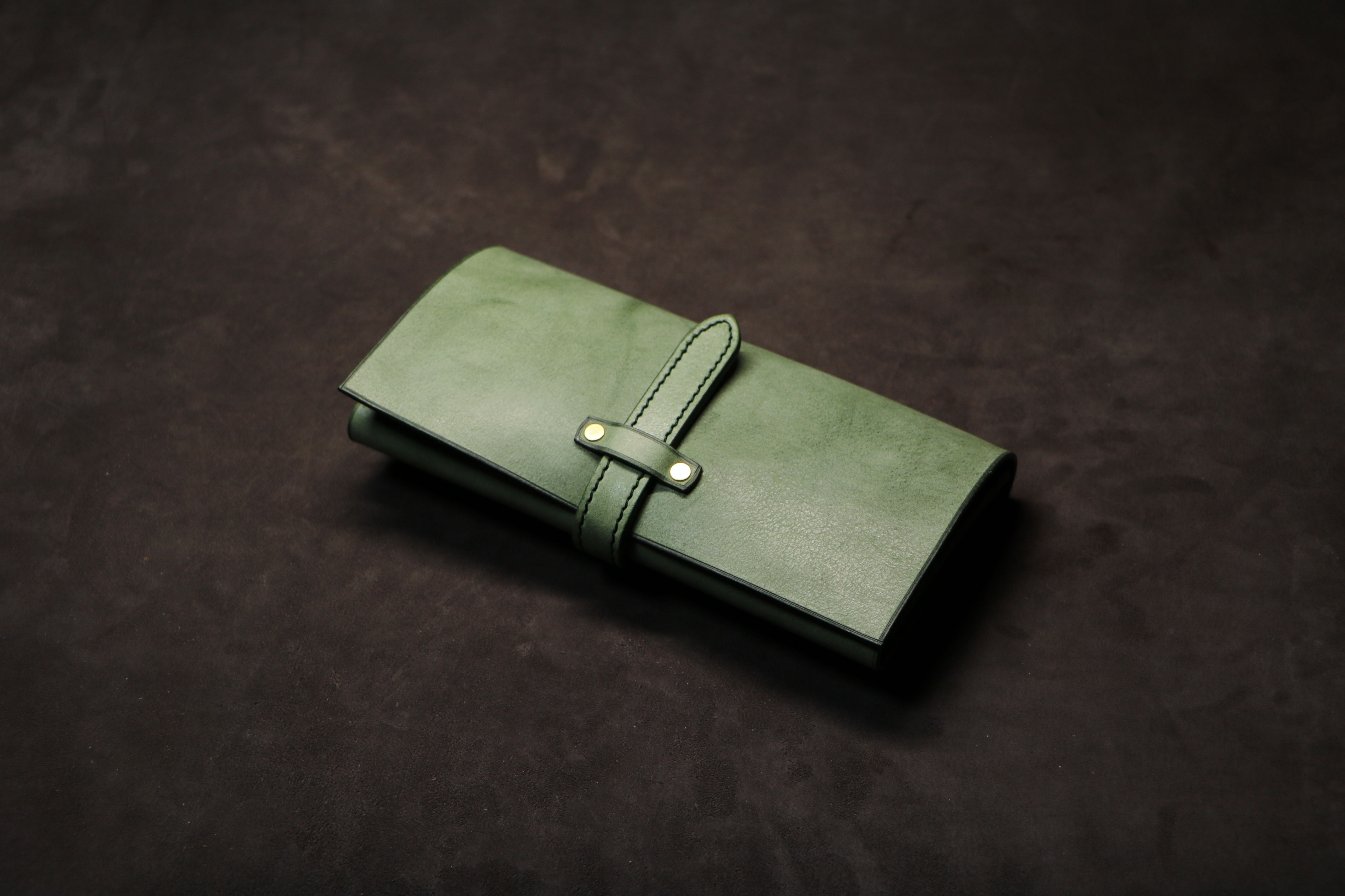 【ベルト留め長財布】アラスカレザー グリーン EA-020