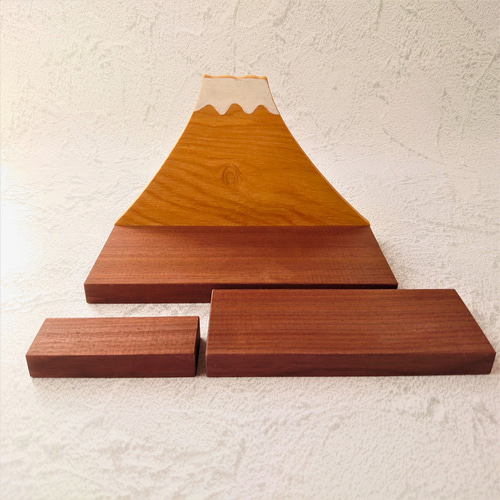 クリスマスSALE 大槌隆　油彩　富士山　正月かざり　縁起物 クリスマスSALE 大槌隆 油彩 富士山 正月かざり 縁起物