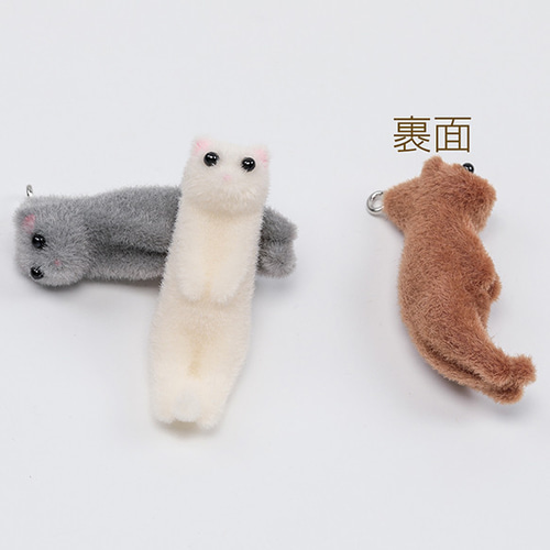 A5900 3個 アニマルフロッキーチャーム 首根っこ つままれネコ こねこ