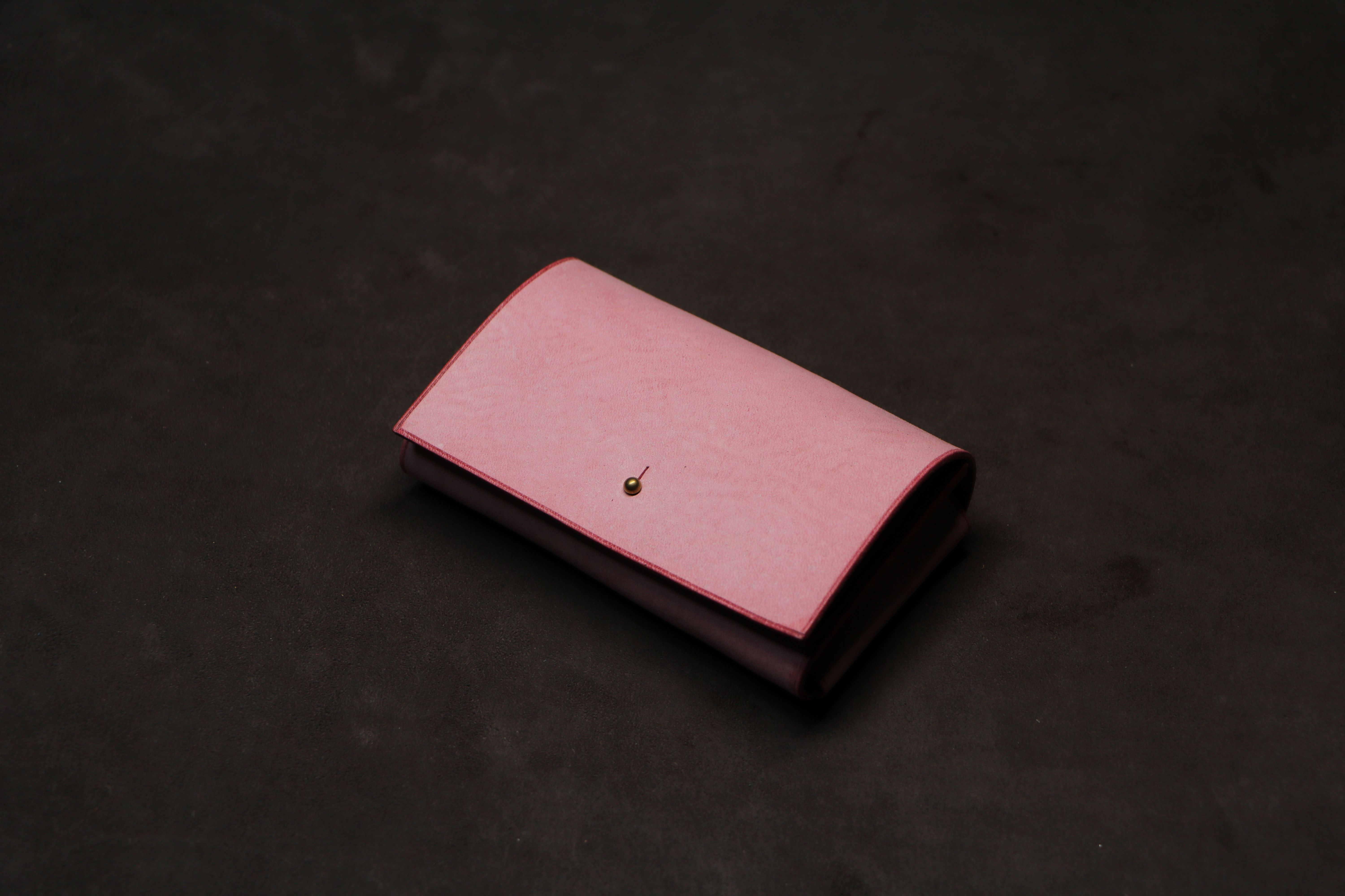 【ギボシ留め名刺入れ】アラスカレザー ピンク EC-014