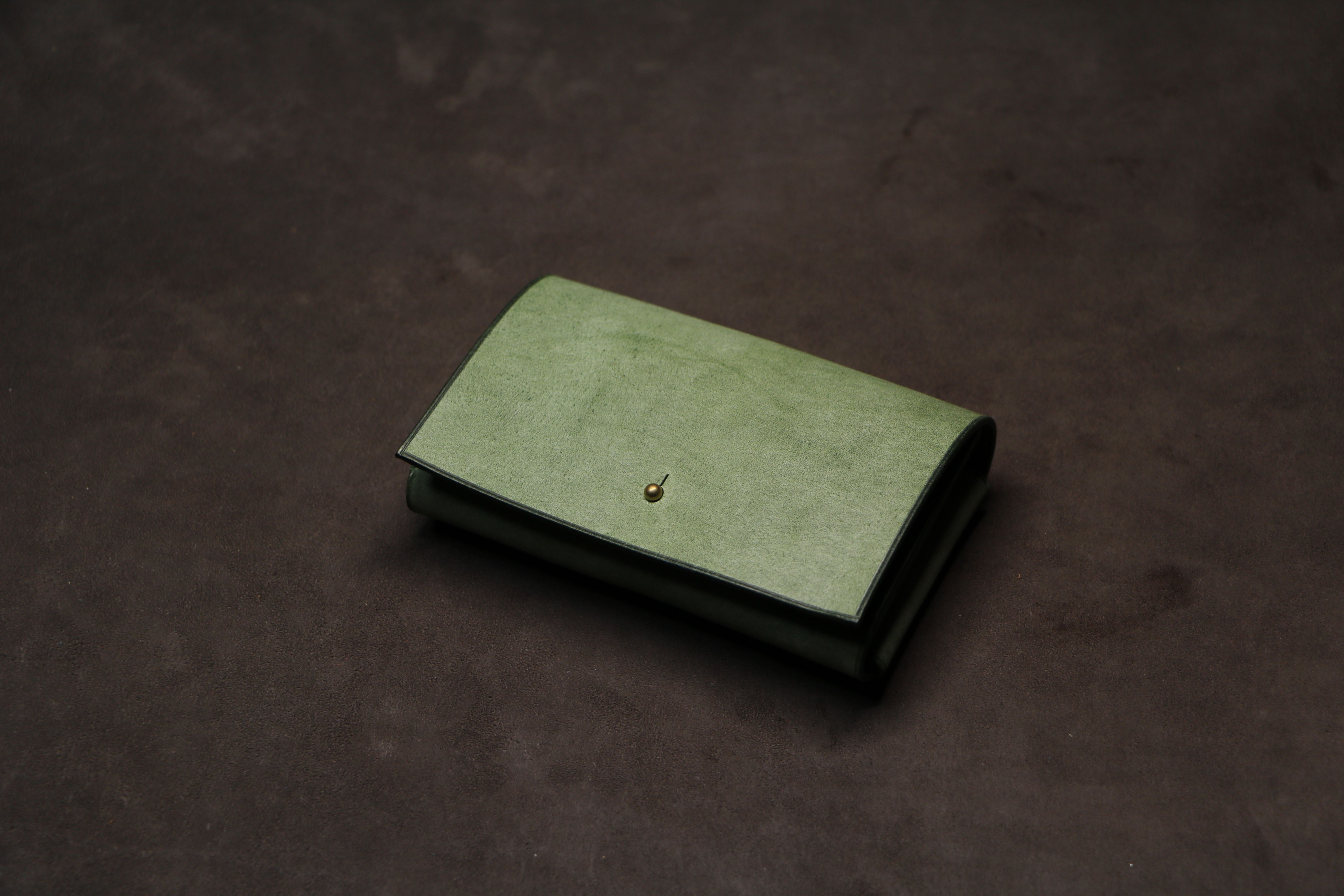 【ギボシ留め名刺入れ】アラスカレザー グリーン EC-014