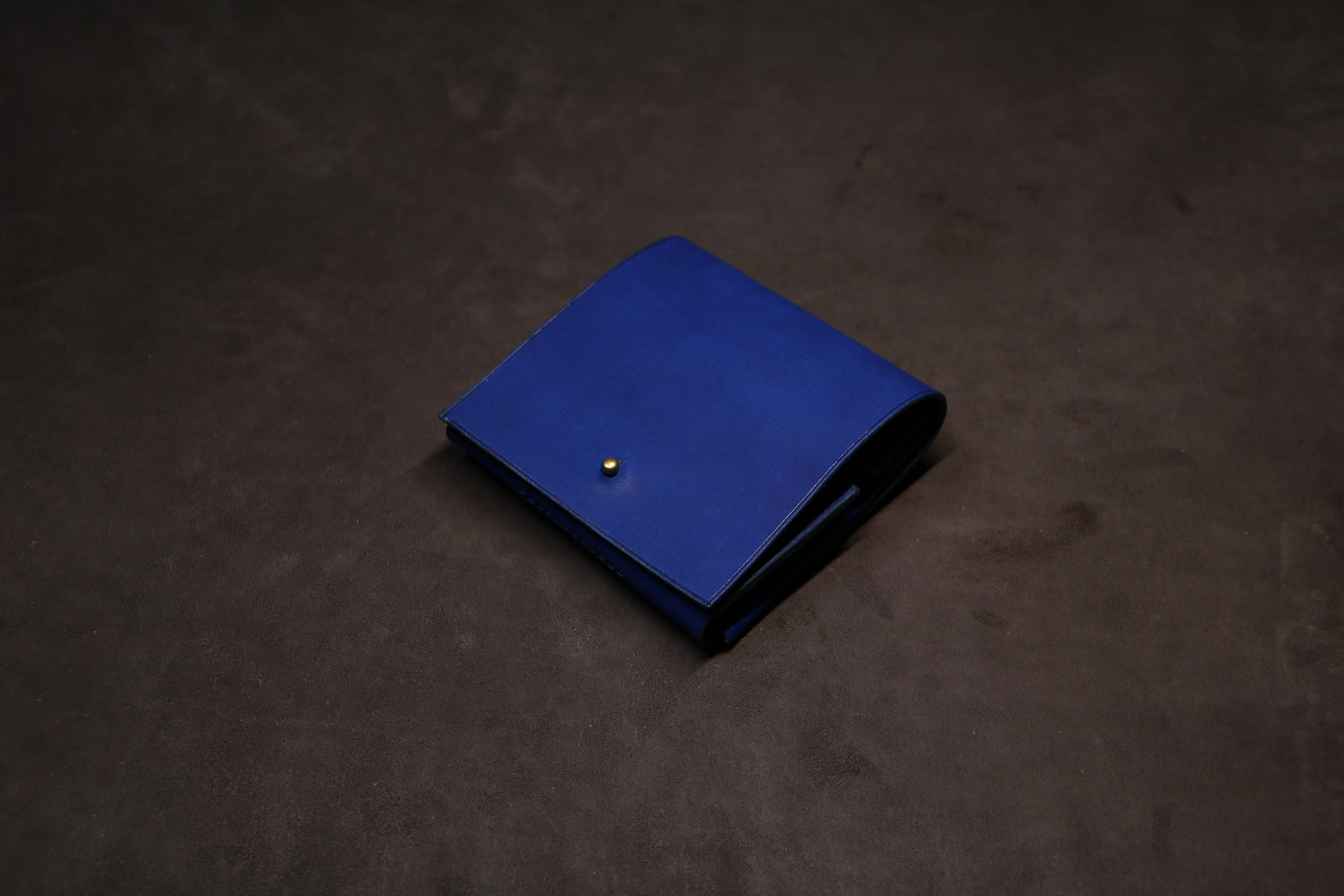 【ギボシ留めハーフウォレット】国産オイル コバルト ED-017